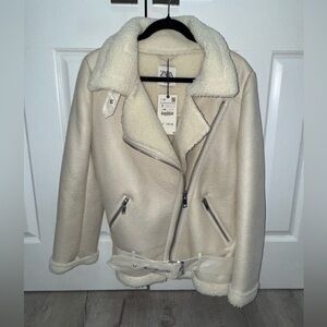 Zara DISCONTINUED Women's Cream Teddy Jacket